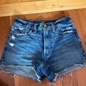 Abercrombie and Fitch Annie High Rise Short